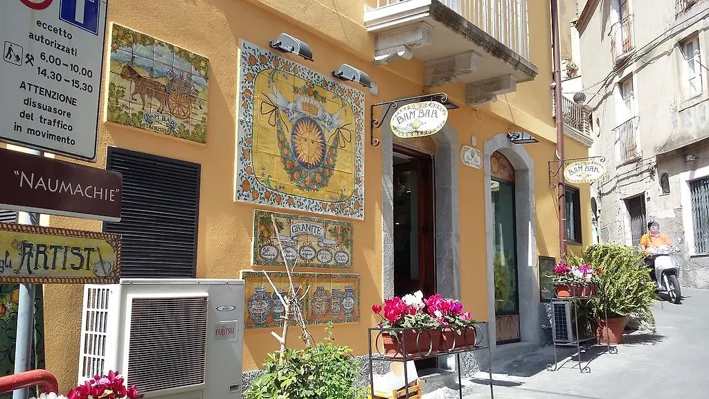 Taormina Rainbow House Apartment