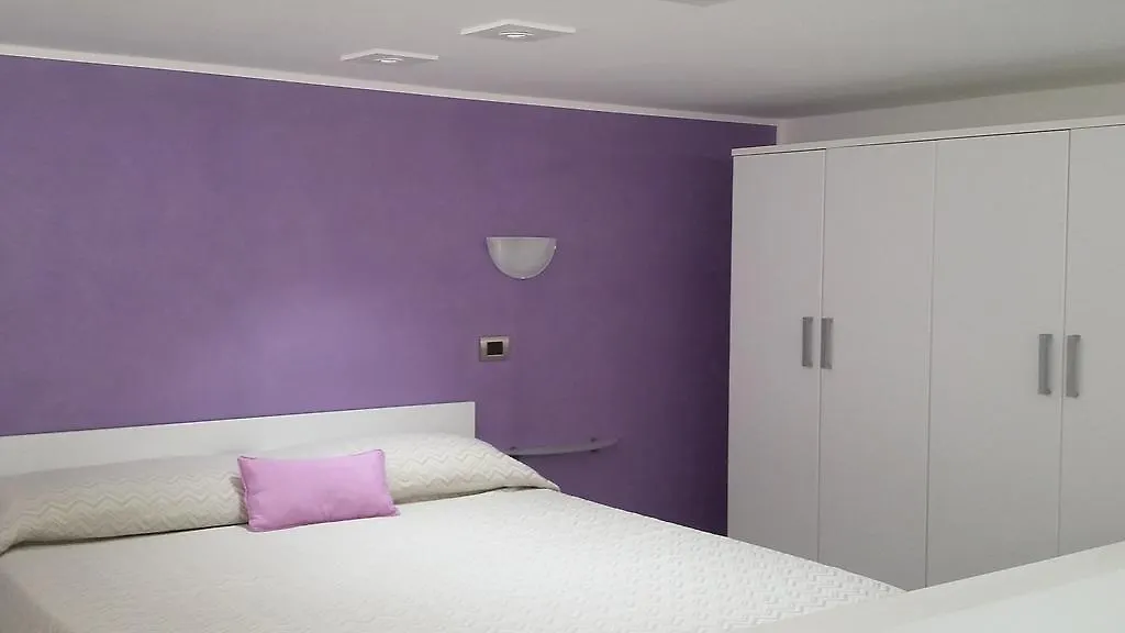 Ferienwohnung Taormina Rainbow House Apartment